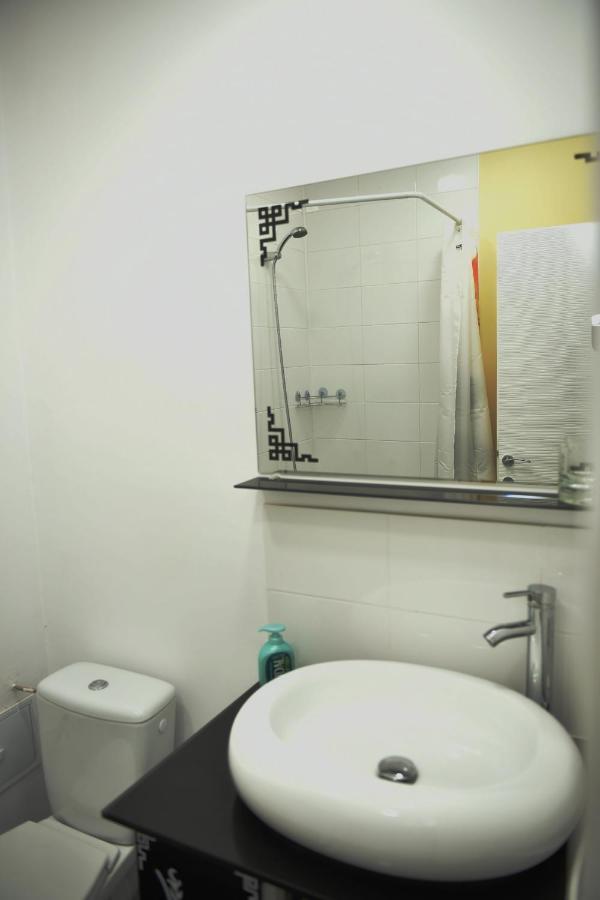 Violet House Apartment Turda Bagian luar foto